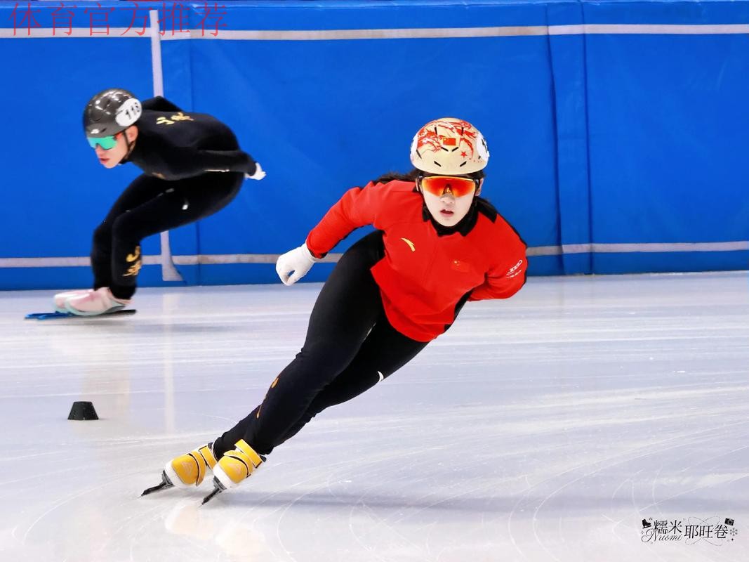 巴萨滑冰曲棍球迎来新纪元!600球传奇告别,30岁金靴新星即将接棒 巴萨滑冰曲棍球迎来新纪元!600球传奇告别,30岁金靴新星即将接棒